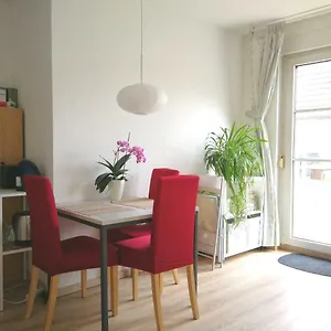 Quiet City-apt, 4min City-center, 18min Fair Nuernberg!!! Appartamento Norimberga
